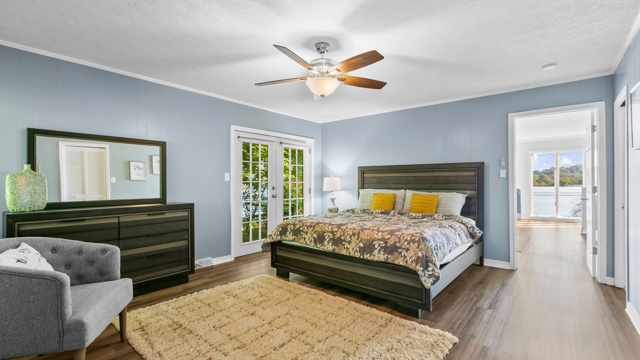 Photo of Bedroom in Lake Junaluska