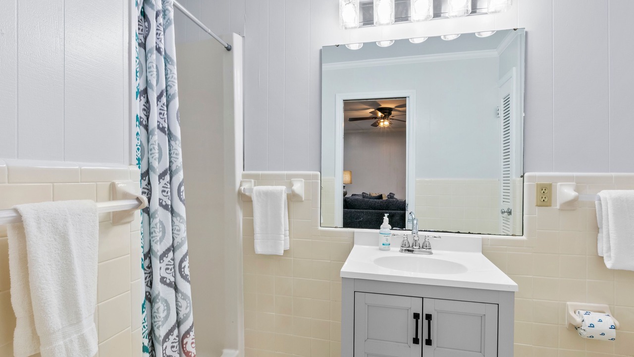 Photo of Bathroom in Lake Junaluska