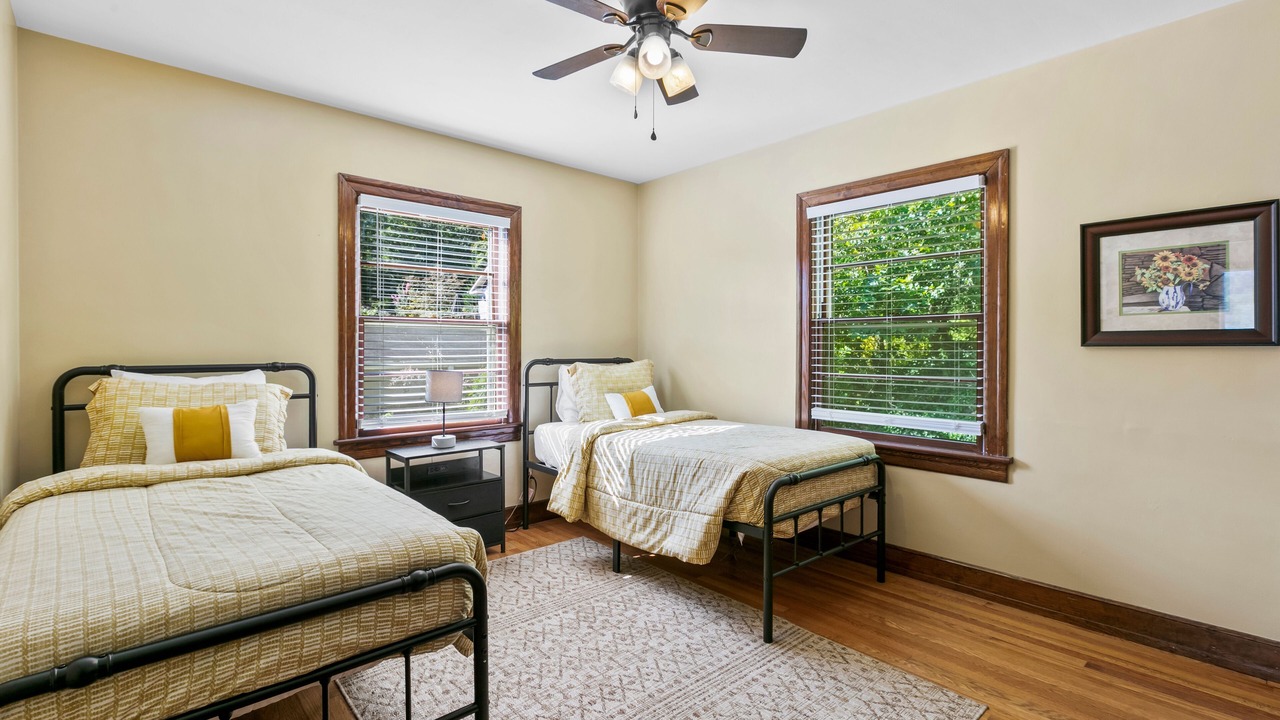 Photo of Bedroom in Lake Junaluska