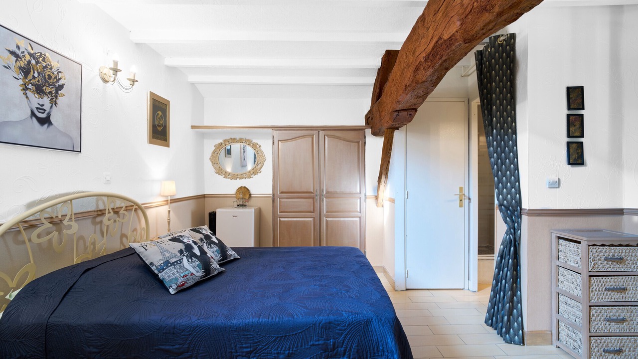 Photo of Bedroom in Saint-Sulpice-de-Roumagnac