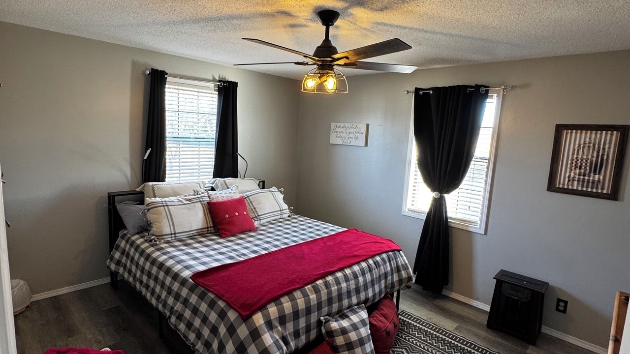 Photo of Bedroom in Rogersville