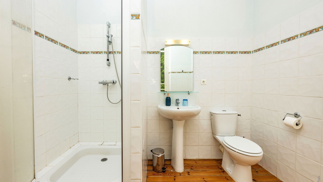 Photo of Bathroom in Cahuzac-sur-Vere