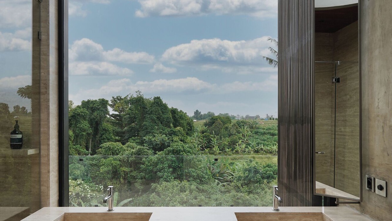 Photo of Others in Buduk