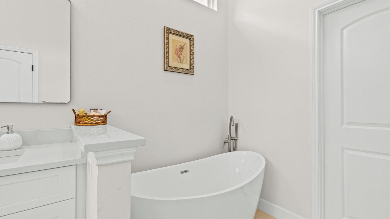 Photo of Bathroom in Near East Side