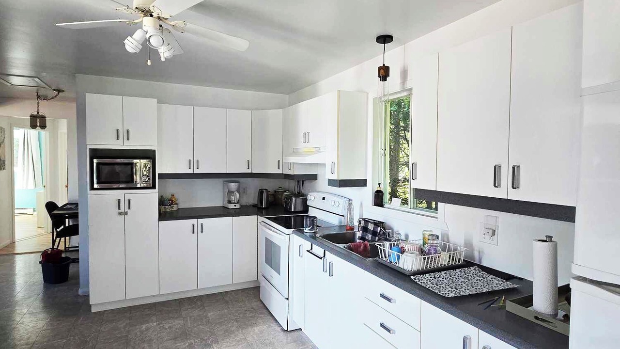 Photo of Kitchen in Sainte-Cecile-de-Whitton