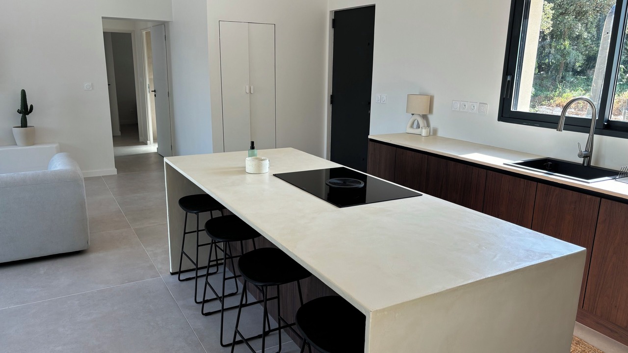 Photo of Kitchen in Saint-Restitut