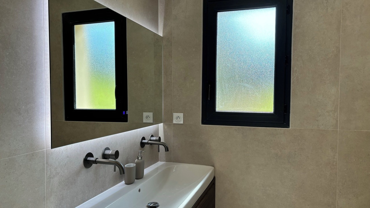 Photo of Bathroom in Saint-Restitut