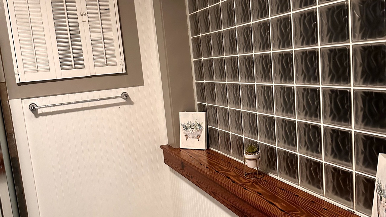 Photo of Others in Newnan