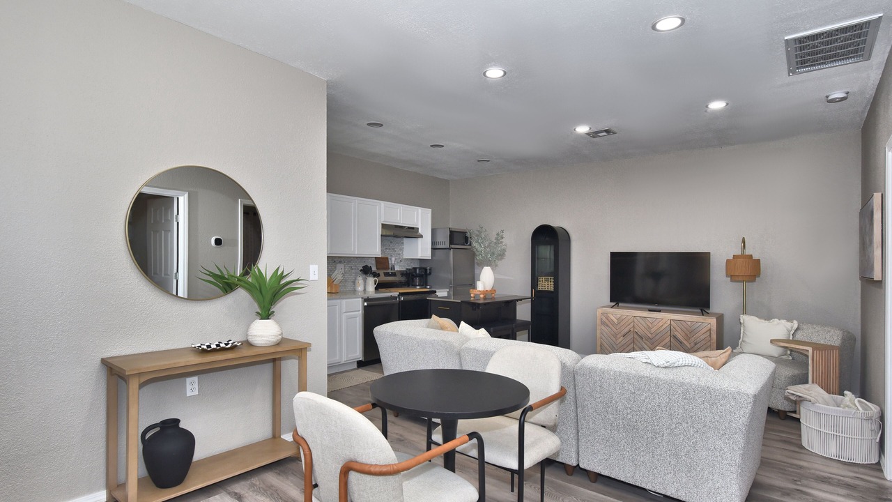 Photo of Livingroom in Tulsa