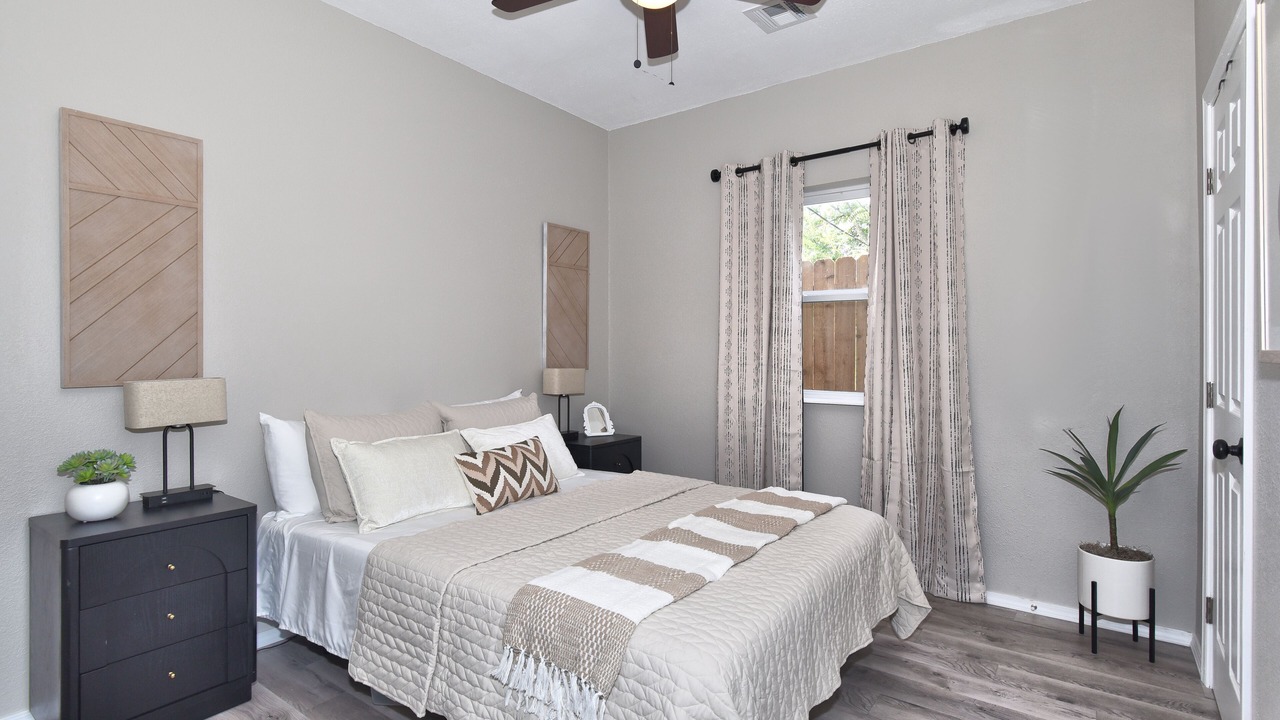 Photo of Bedroom in Tulsa