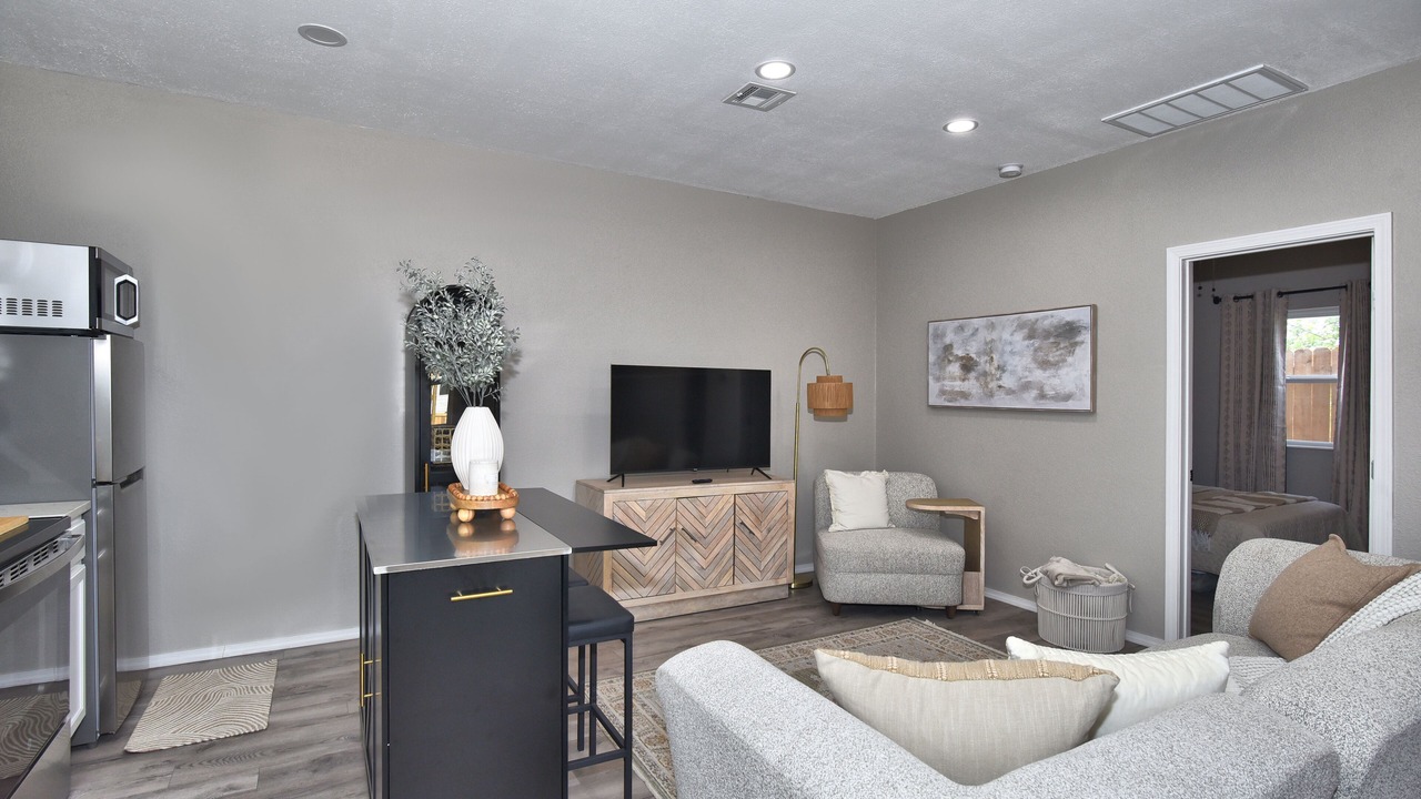 Photo of Livingroom in Tulsa