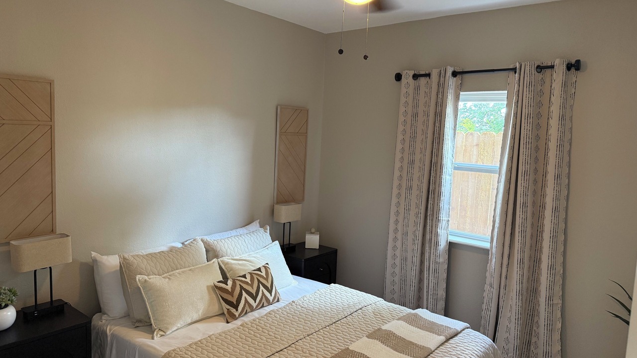 Photo of Bedroom in Tulsa
