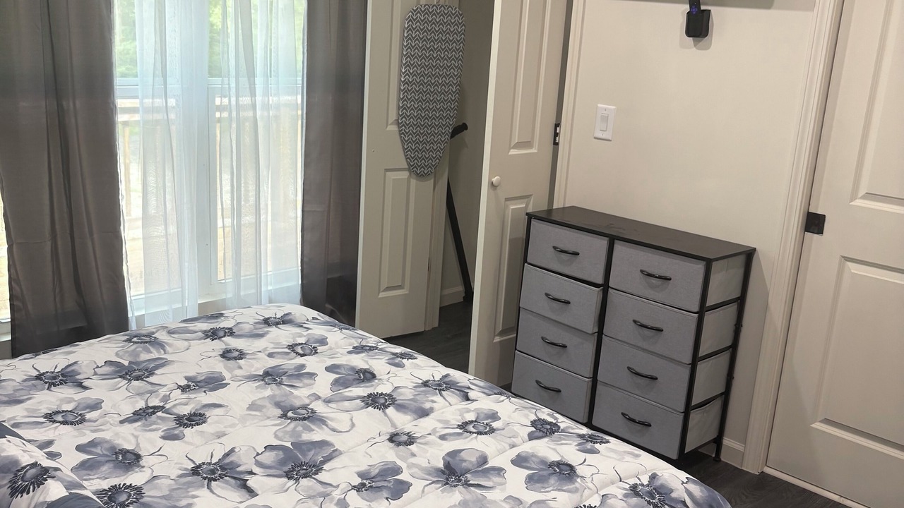 Photo of Bedroom in Newnan