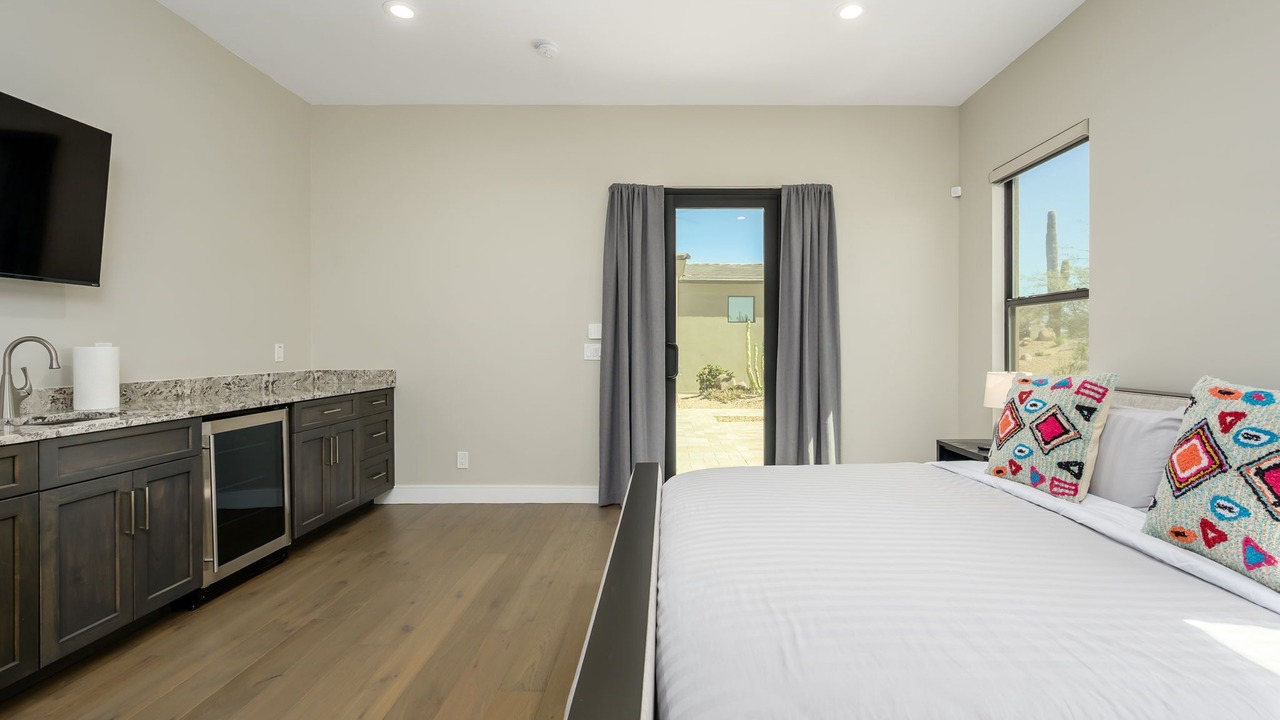 Photo of Bedroom in Pinnacle Peak