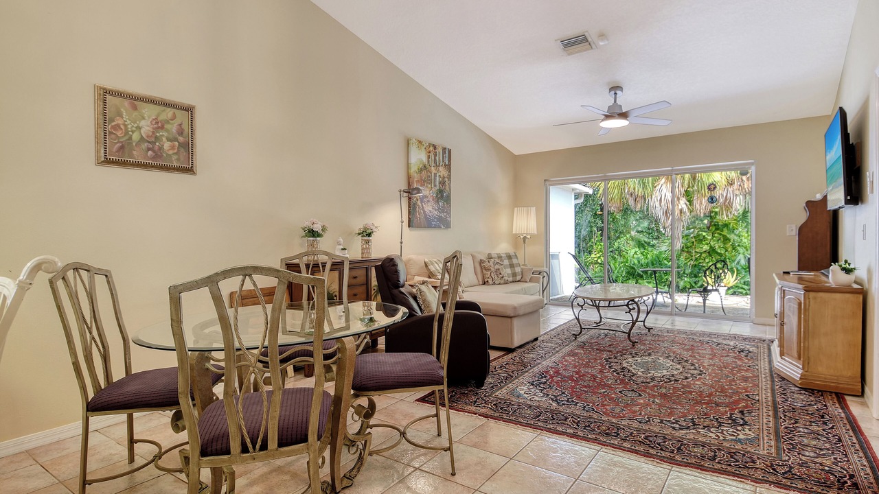 Photo of Livingroom in Park East