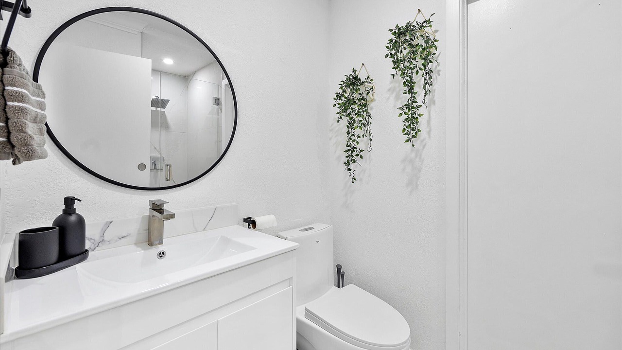 Photo of Bathroom in Richmond West