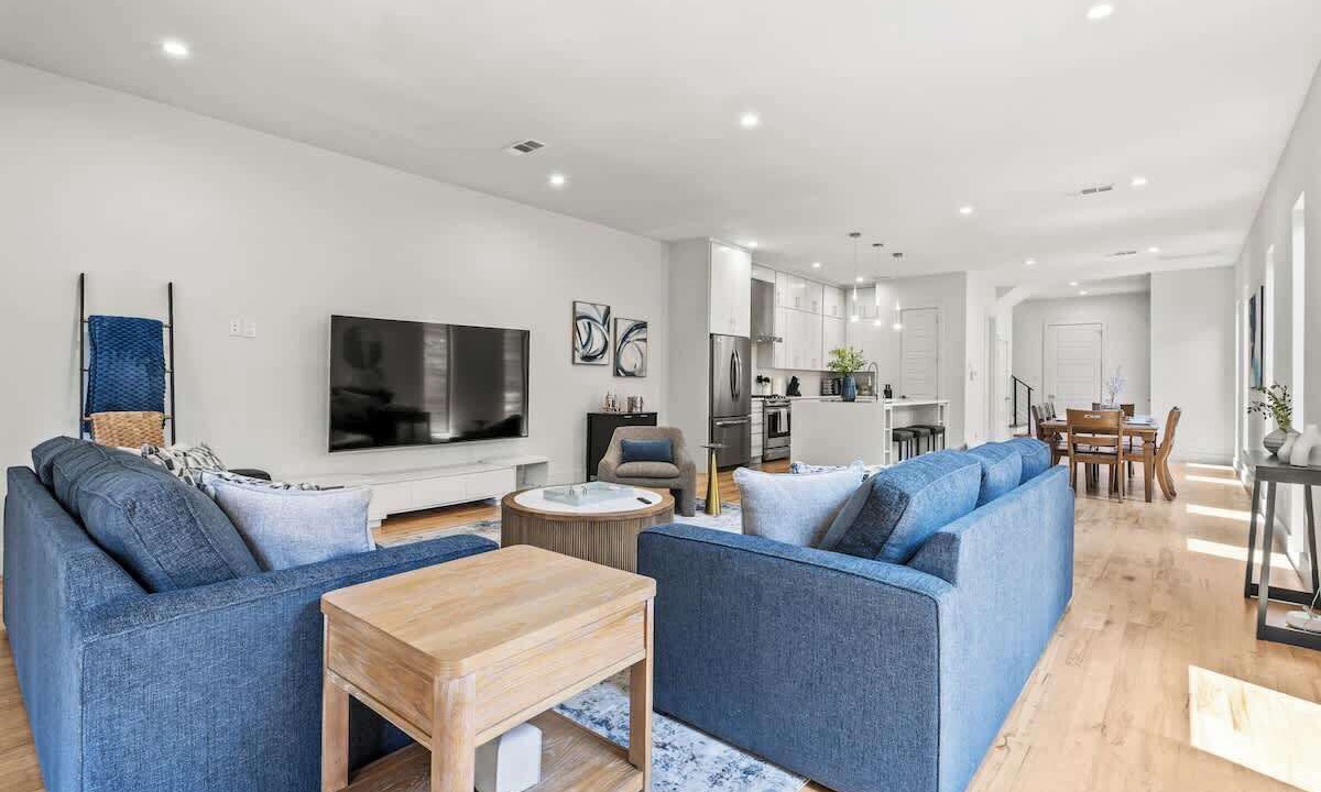 Photo of Livingroom in Old East Dallas