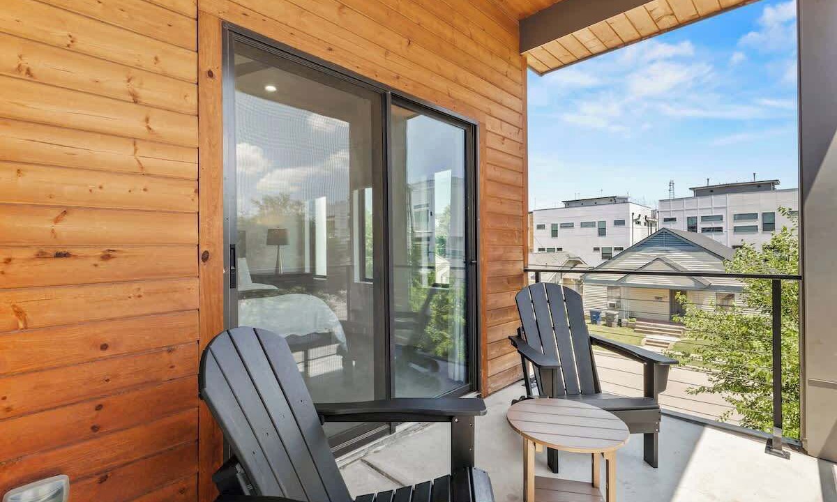 Photo of Patio Balcony in Old East Dallas