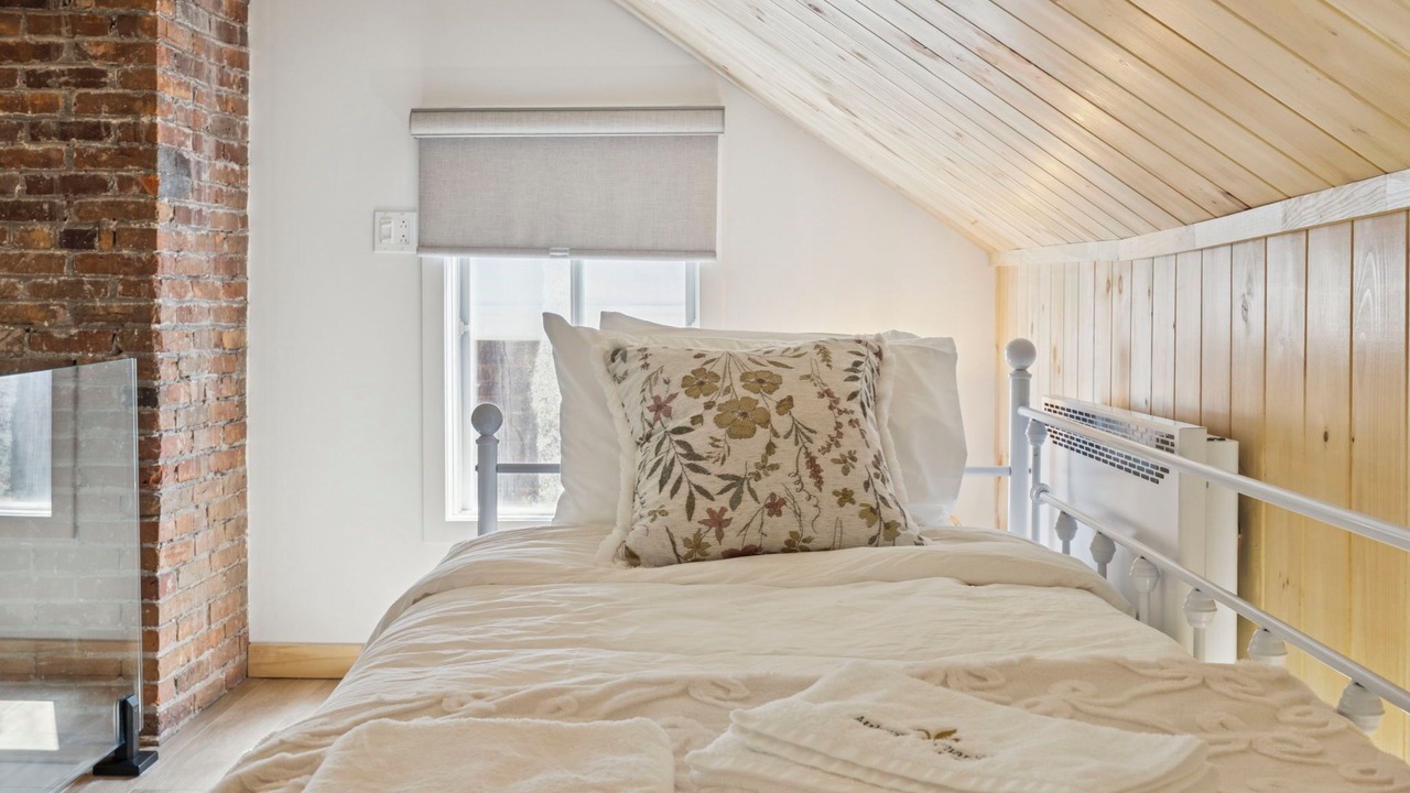 Photo of Bedroom in Chambly
