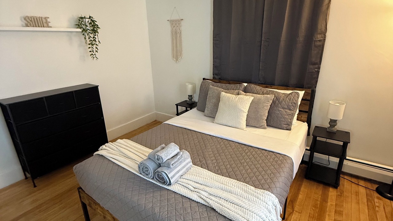 Photo of Bedroom in Franklin Plantation