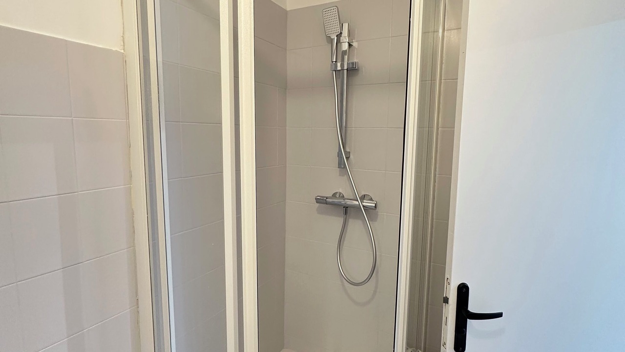 Photo of Bathroom in Domont