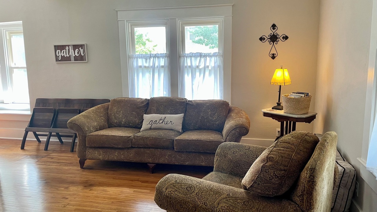 Photo of Livingroom in Brookfield