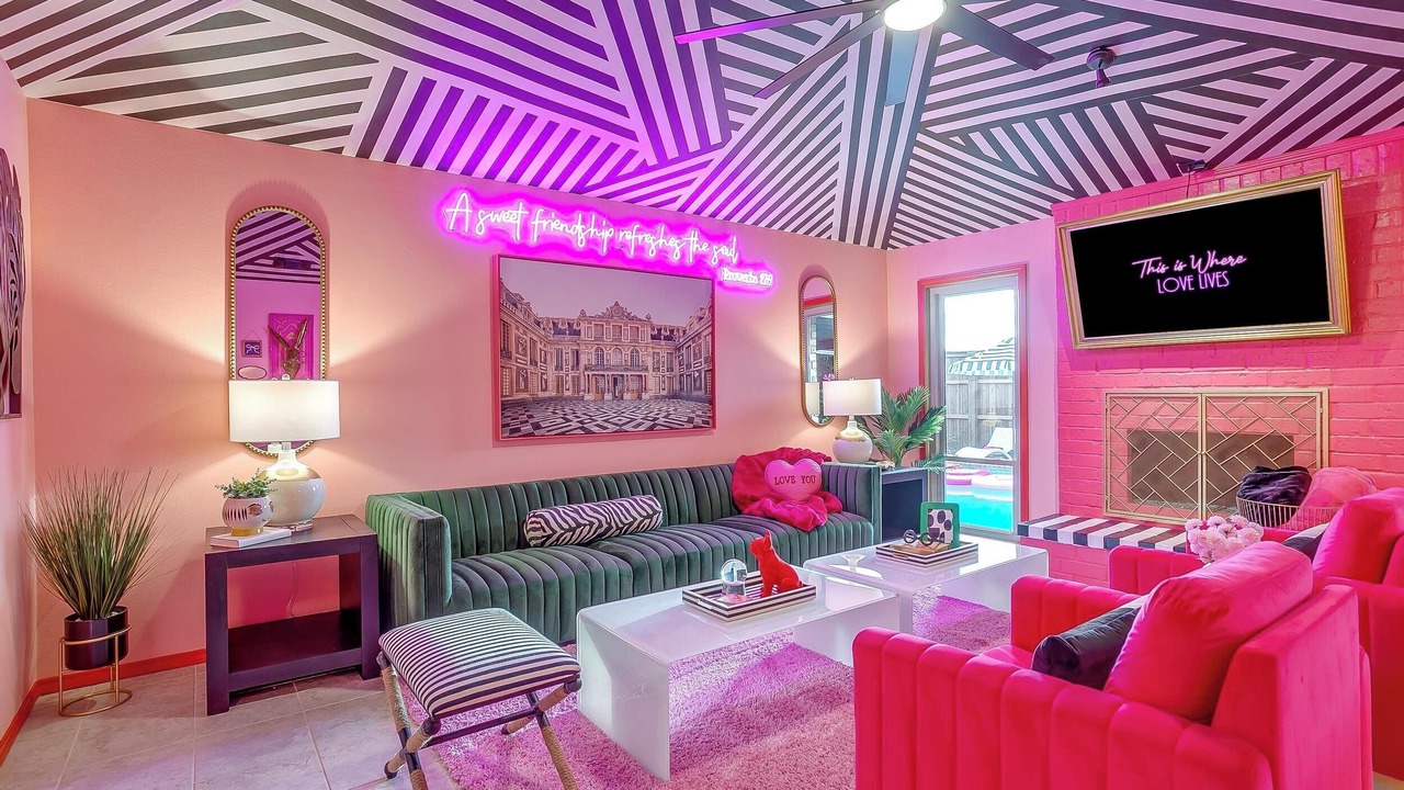 Photo of Livingroom in Bedford