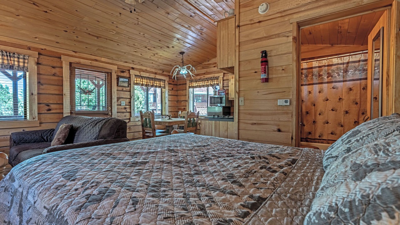 Photo of Bedroom in Heber