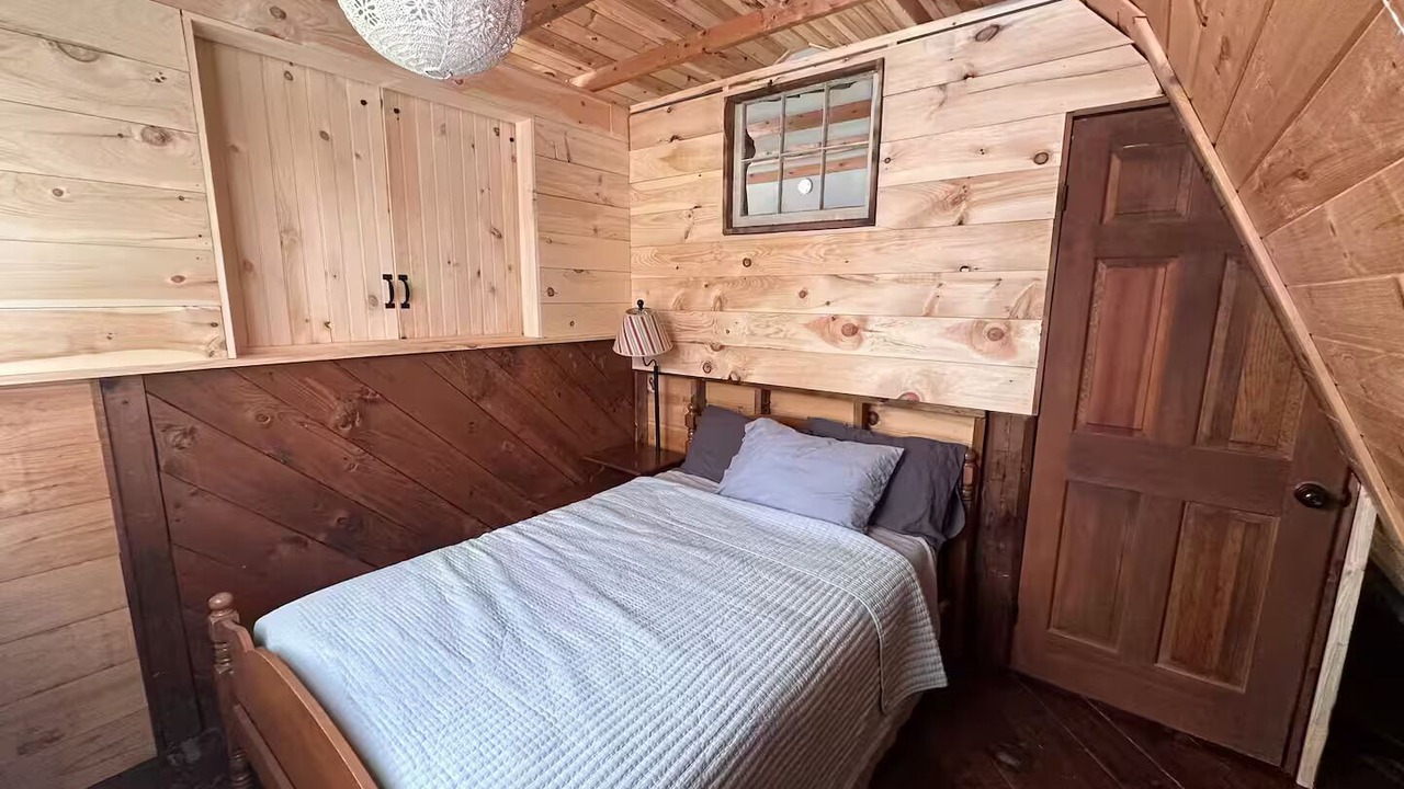 Photo of Bedroom in East Haven