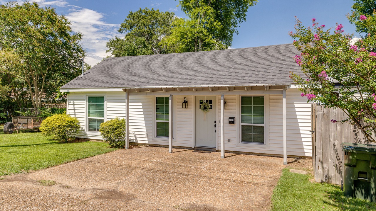 Photo of Outdoor in Monroe