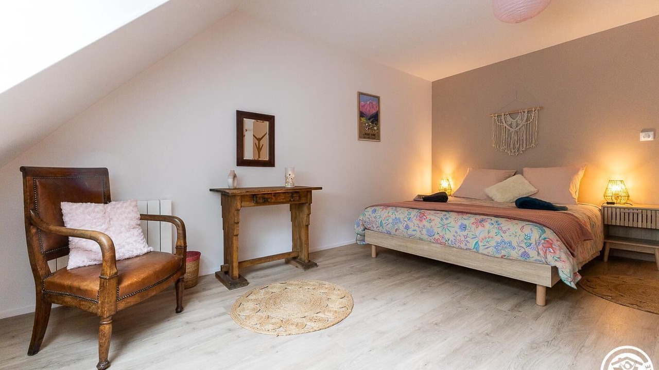 Photo of Bedroom in Murat-le-Quaire