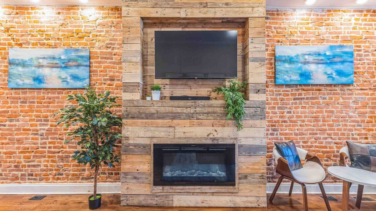 Photo of Livingroom in North Philadelphia West