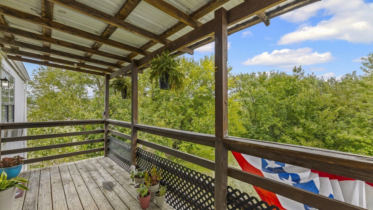 Photo of Patio Balcony in Osawatomie