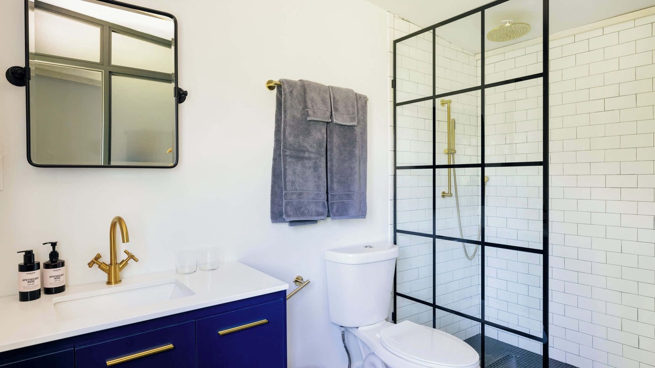 Photo of Bathroom in Jeffersonville