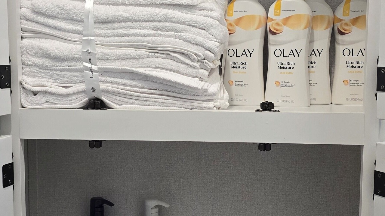 Photo of Bathroom in Pacific