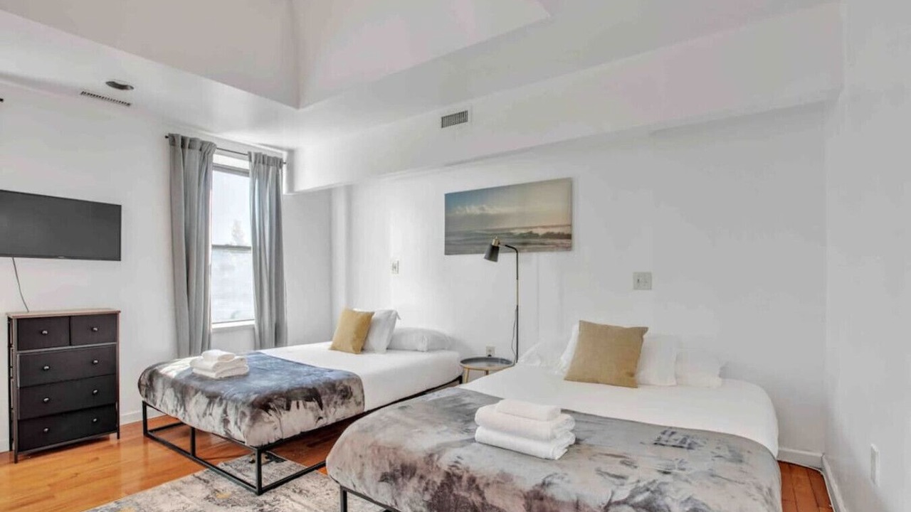 Photo of Bedroom in Fairmount