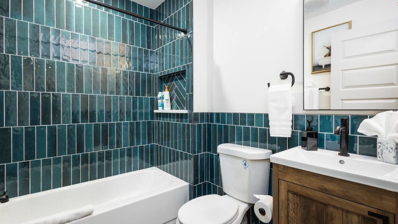 Photo of Bathroom in North Philadelphia West