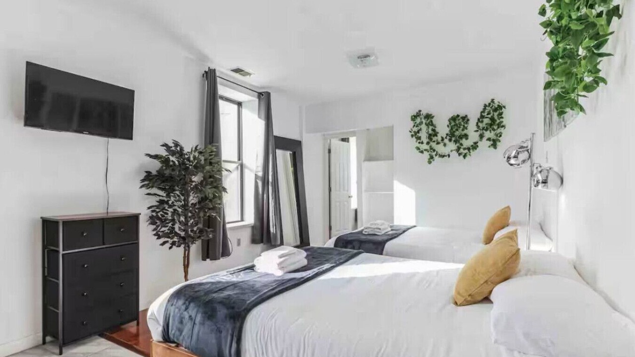 Photo of Bedroom in Fairmount