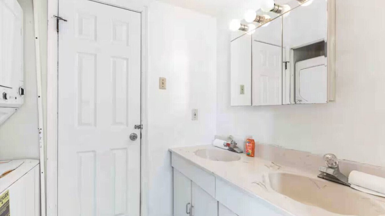 Photo of Bathroom in Fairmount