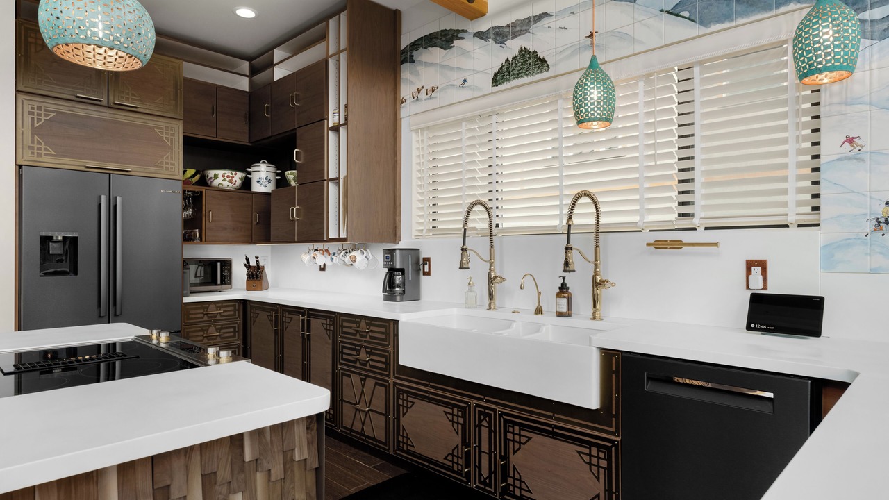 Photo of Kitchen in Snoqualmie Pass