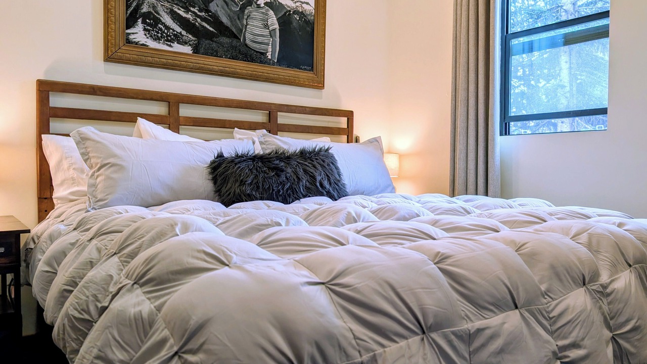 Photo of Bedroom in Snoqualmie Pass