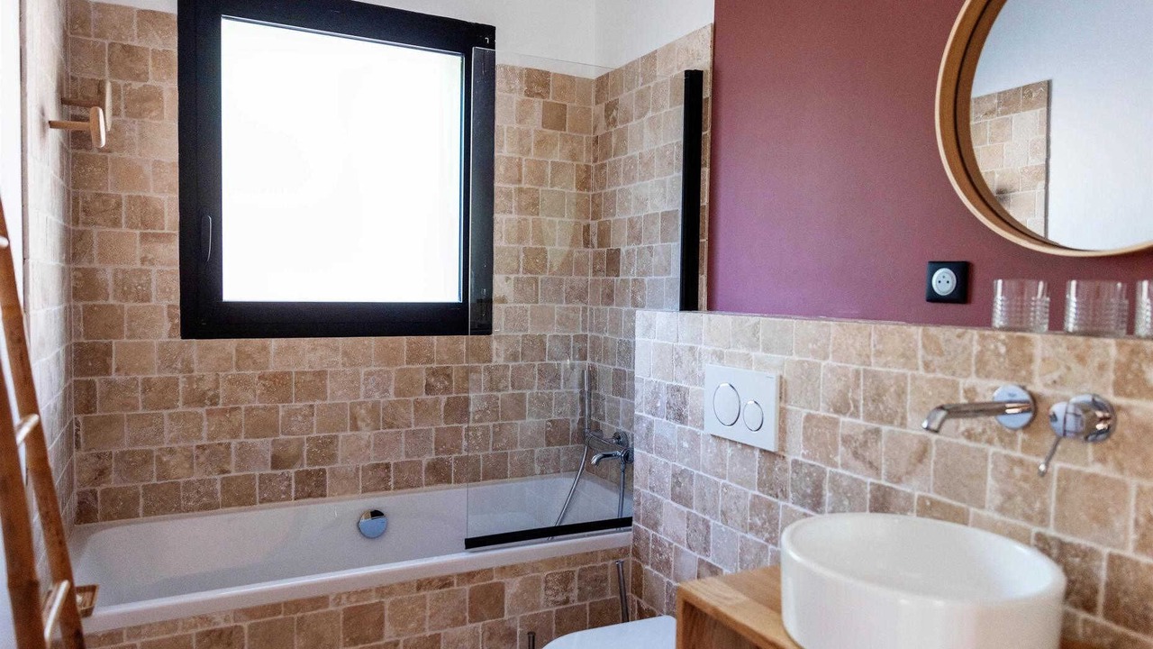 Photo of Bathroom in Lanta