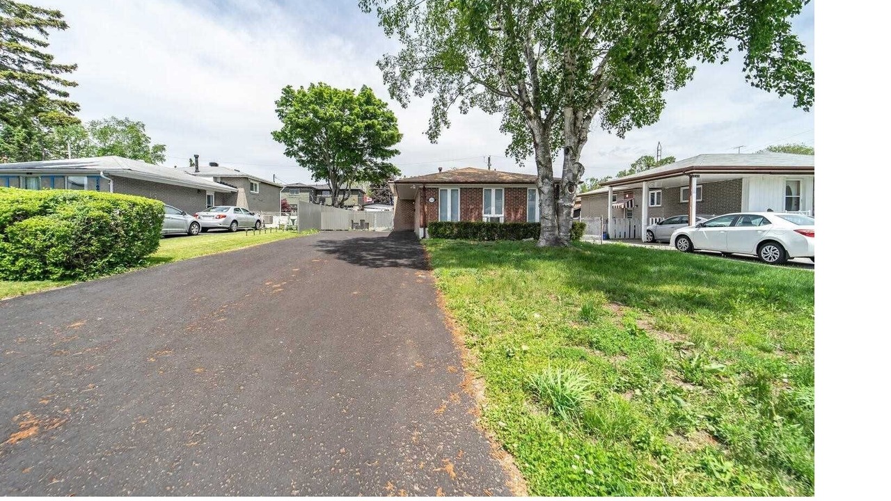 Photo of Outdoor in Pickering
