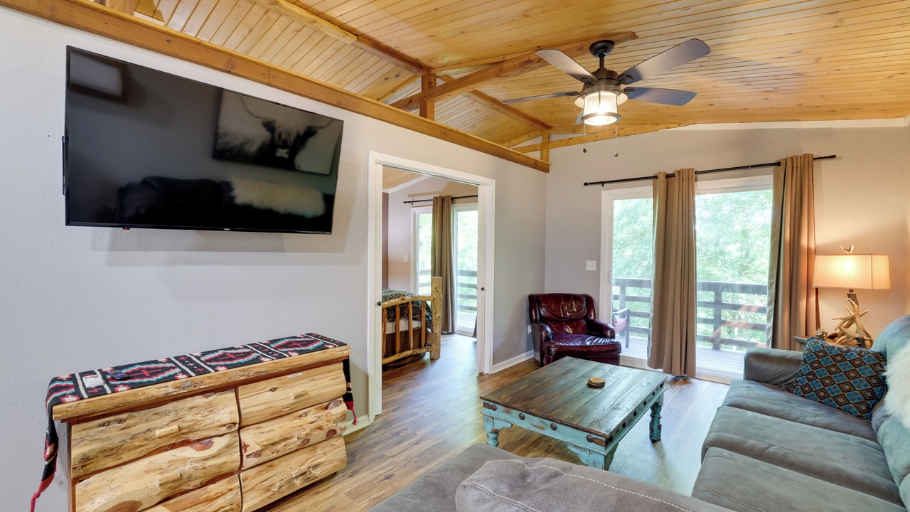 Photo of Livingroom in Powell