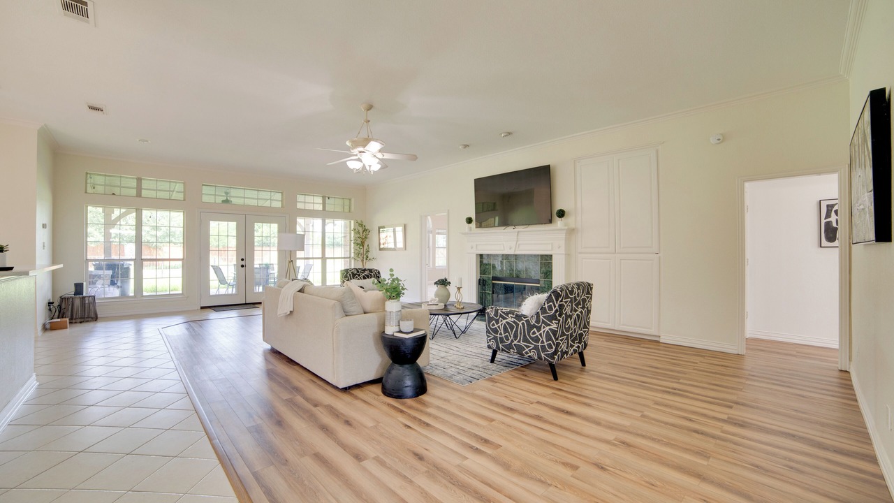 Photo of Livingroom in Farmersville