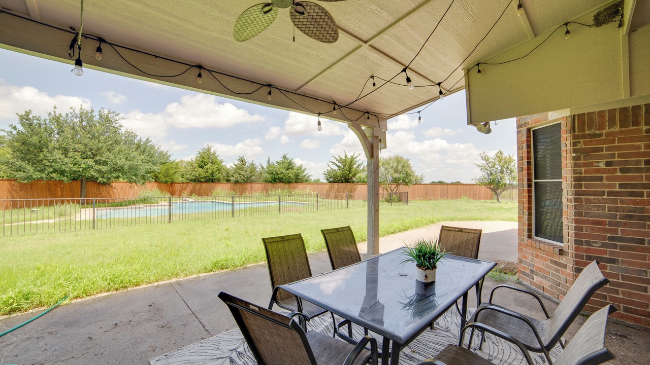 Photo of Outdoor in Farmersville