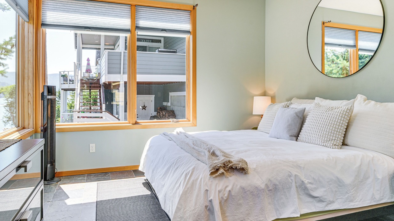 Photo of Others in Olympia