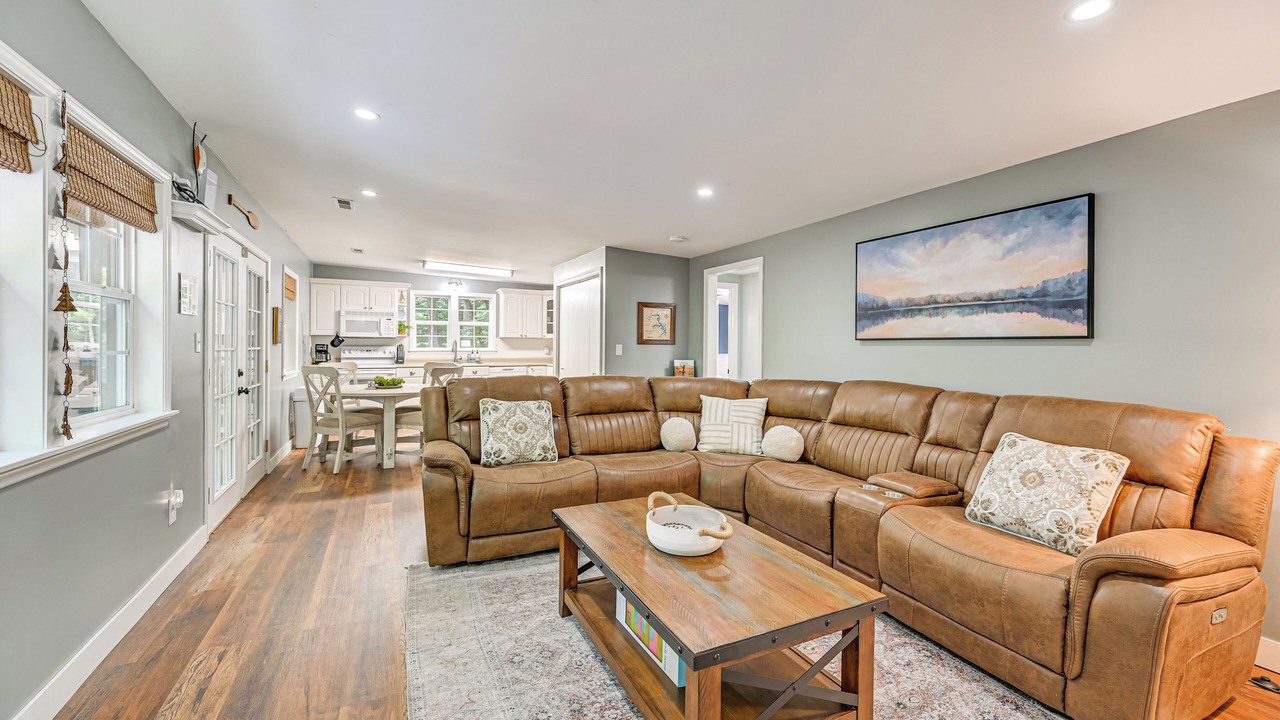 Photo of Livingroom in Henry