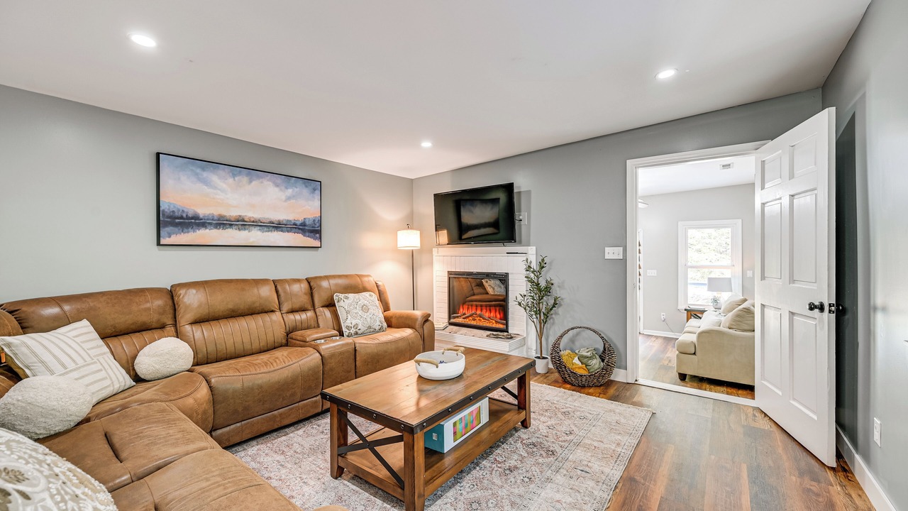 Photo of Livingroom in Henry