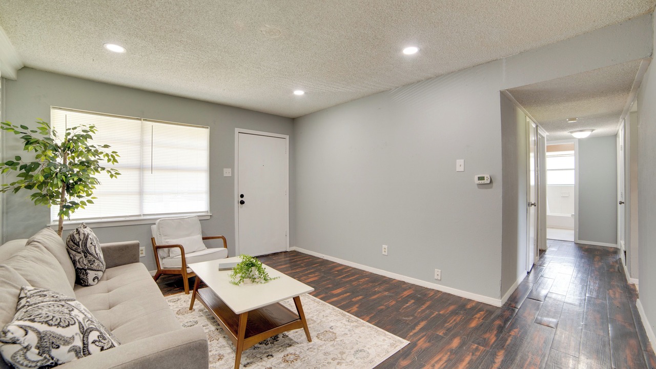 Photo of Livingroom in Sachse